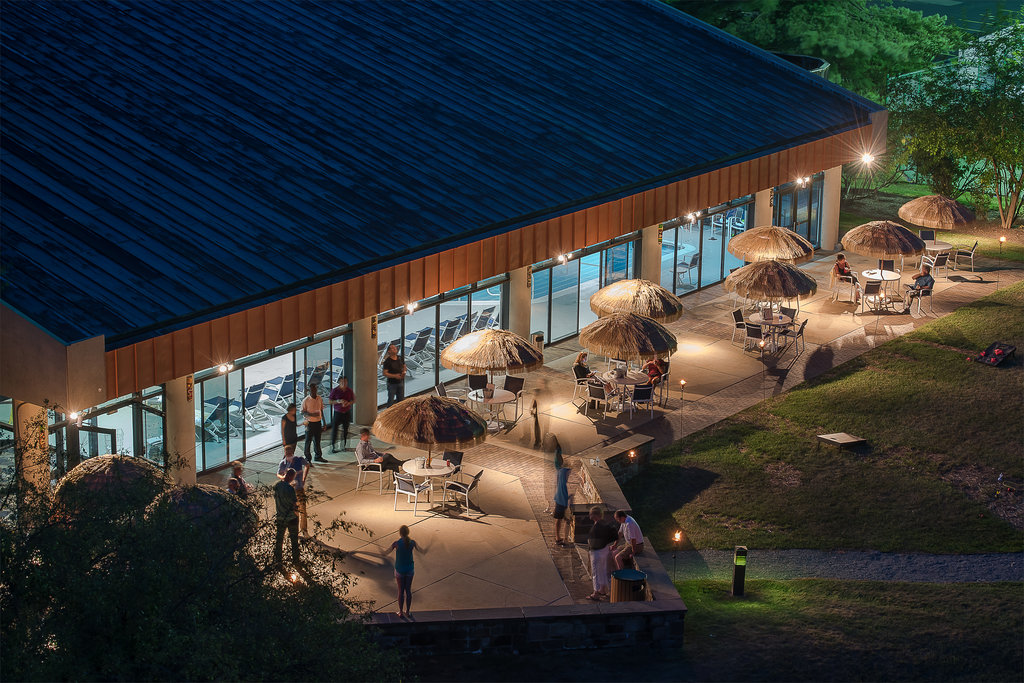 Summer Tiki Bar and Outdoor Dining