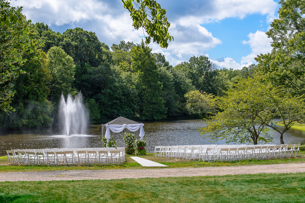 Outdoor Lakeside Wedding