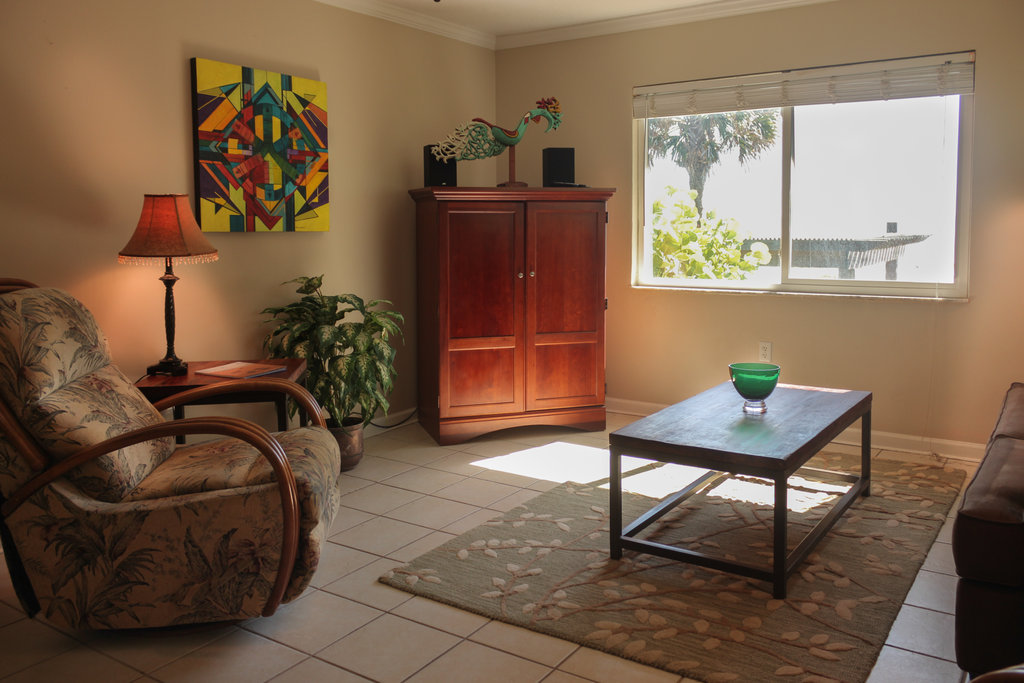 Oceanfront 2 Bedroom 1 King21