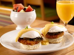 Lowcountry Eggs Benedict