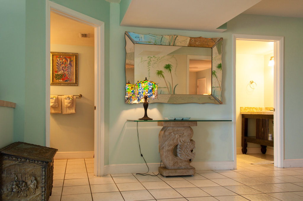 Oceanfront One Bedroom Suite Beach Place
