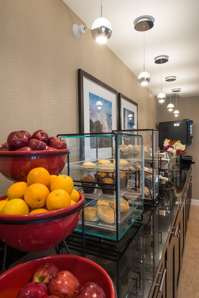 Breakfast Bar