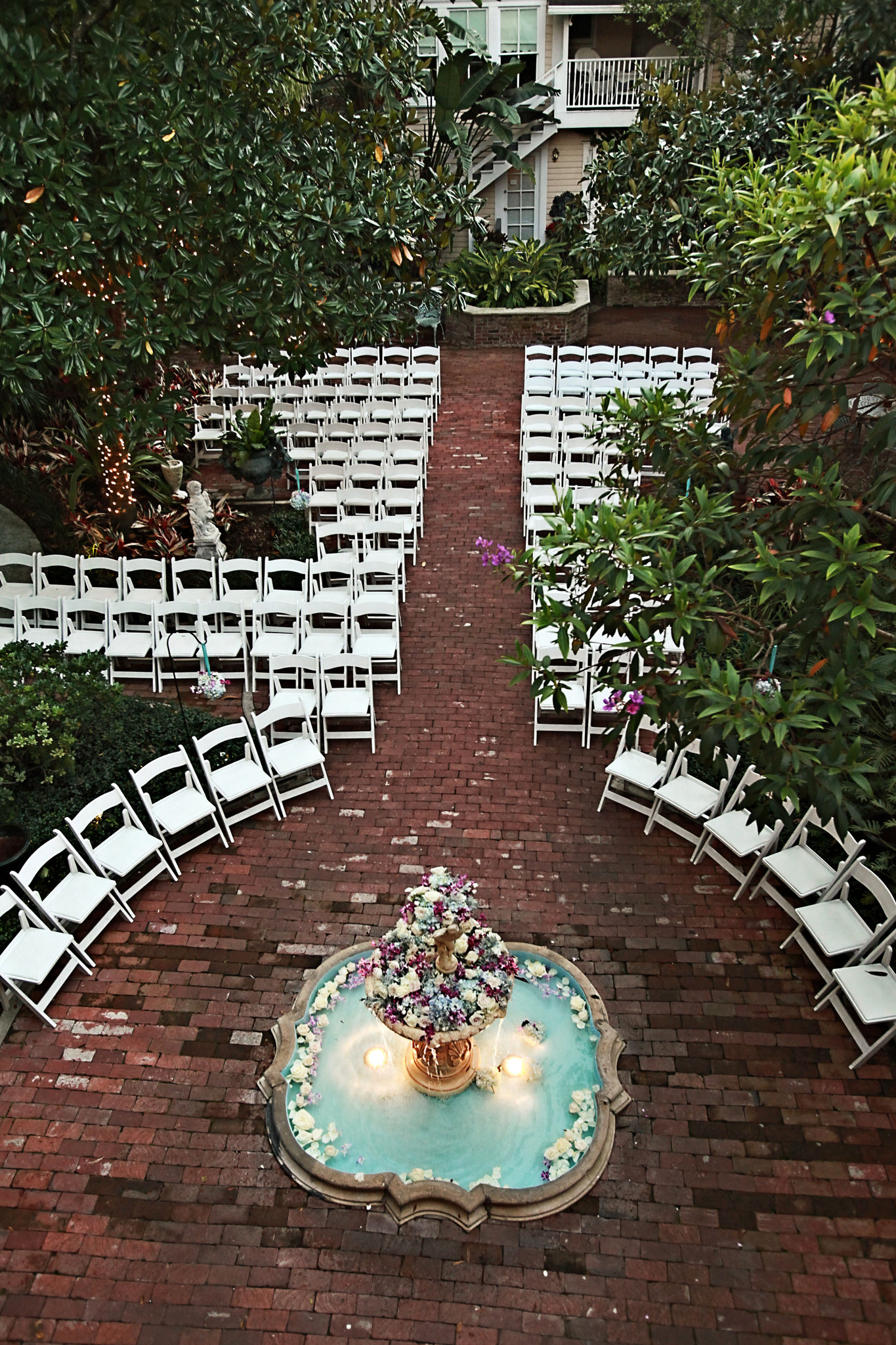 Weddings Events In Orlando The Courtyard At Lake Lucerne