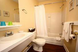 Wf Crow S Nest Room Bathroom Img