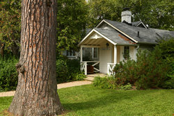 Cottage Eagle