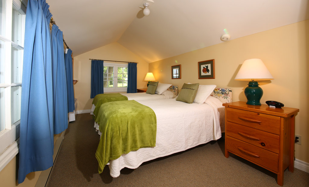 Cottage Suite Chipshot