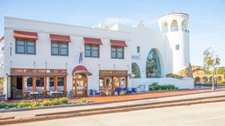 Hotel Indigo Santa Barbara Exterior