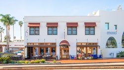 Hotel Indigo Santa Barbara Exterior
