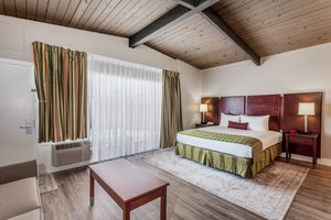 Suite room