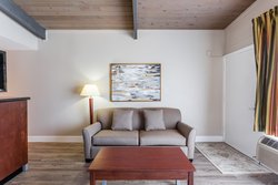 Suite room 3