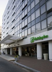 Exterior of Holiday Inn Washington Capitol
