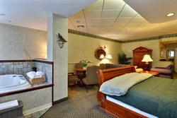 Luxury Suite Jacuzzi