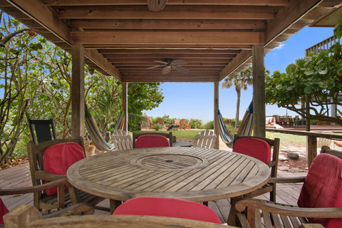 Beach Place Guesthouses ext8
