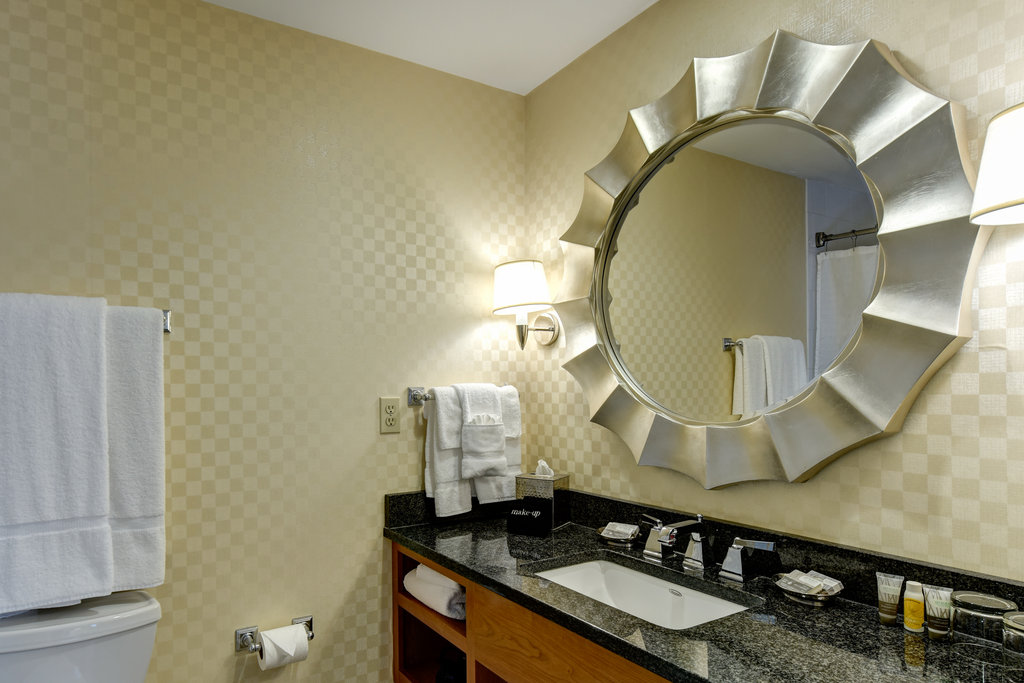 King Suite Room Amenities