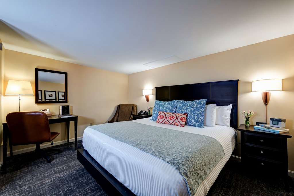 King Bed Room
