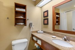 2 Double Beds Washroom