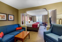Double Queen Suite