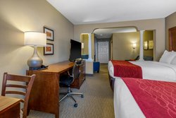 Double Queen Suite