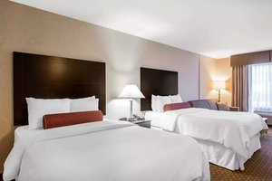 Double Room At Our Elmhurst Lodging