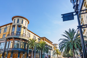 Fashion valley mall