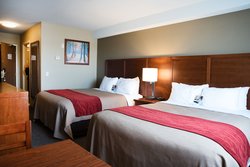 2 Queen Beds