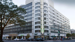Holiday Inn Washington Capitol Exterior