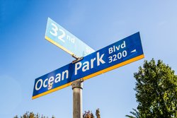 Ocean Park Blvd Street Sign