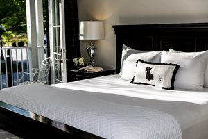 King Bed Pic