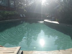 Glasbern Pool 2