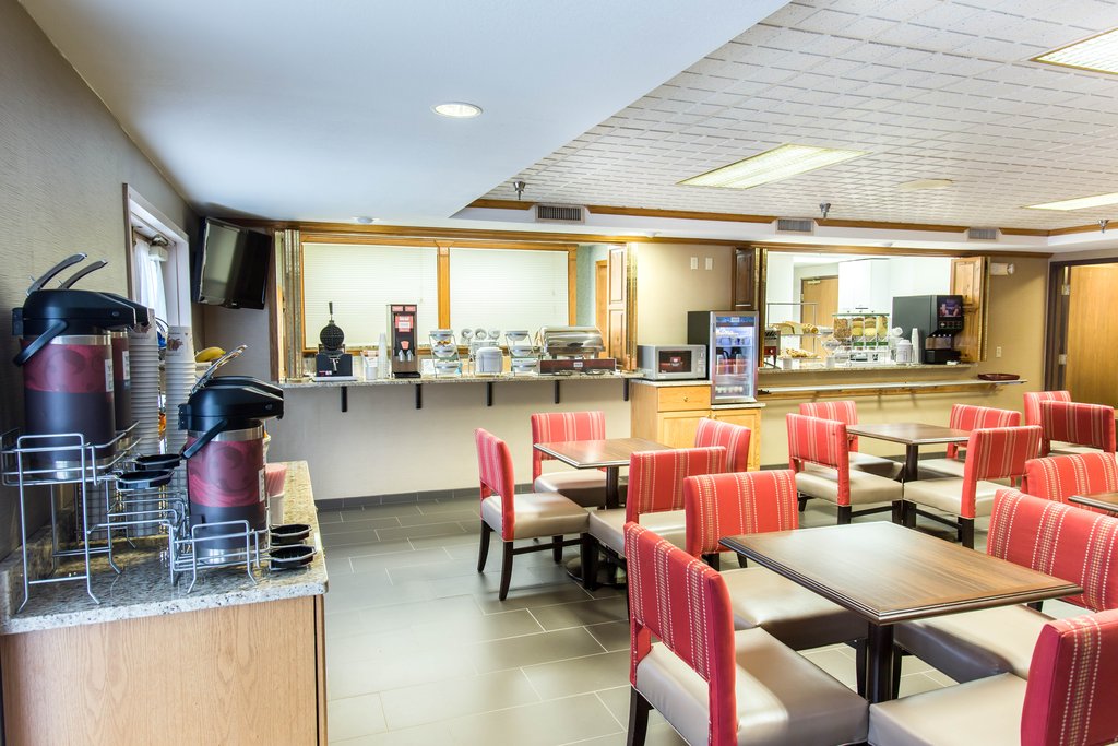 Hotel In Marquette Michigan Comfort Suites Marquette