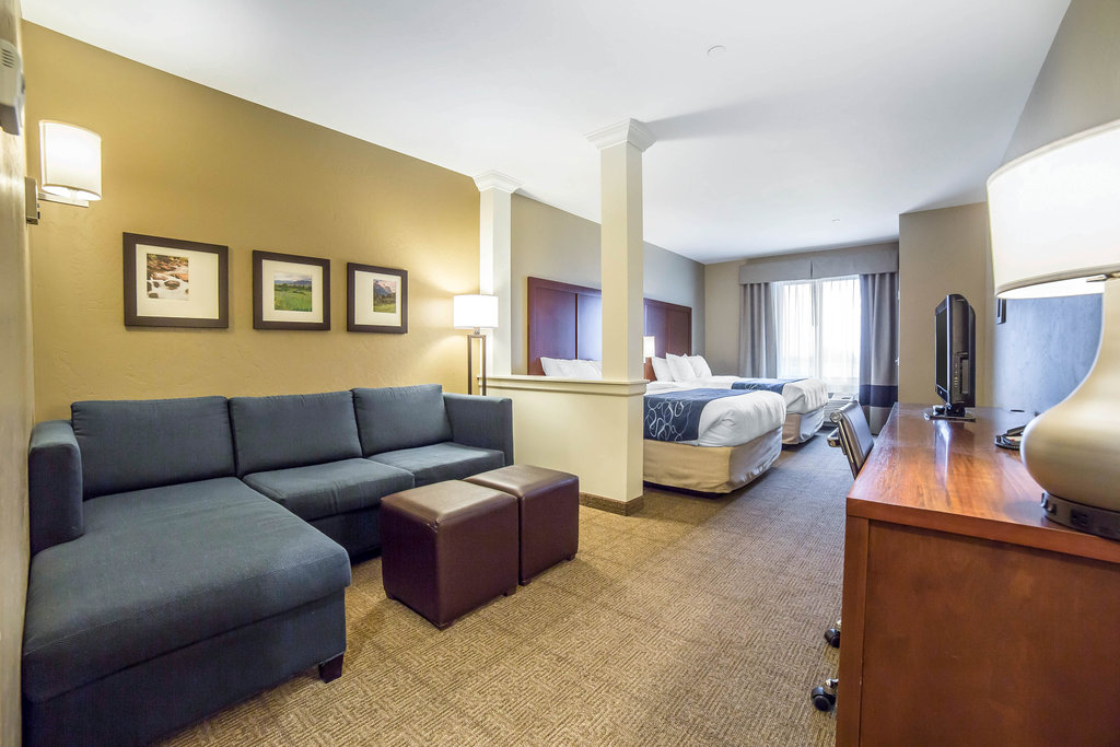 Comfortable Hotel In Bozeman Comfort Suites Bozeman