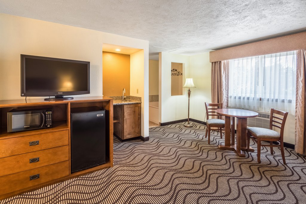 Coeur D Alene Hotel Deals Quality Inn Suites Coeur D Alene