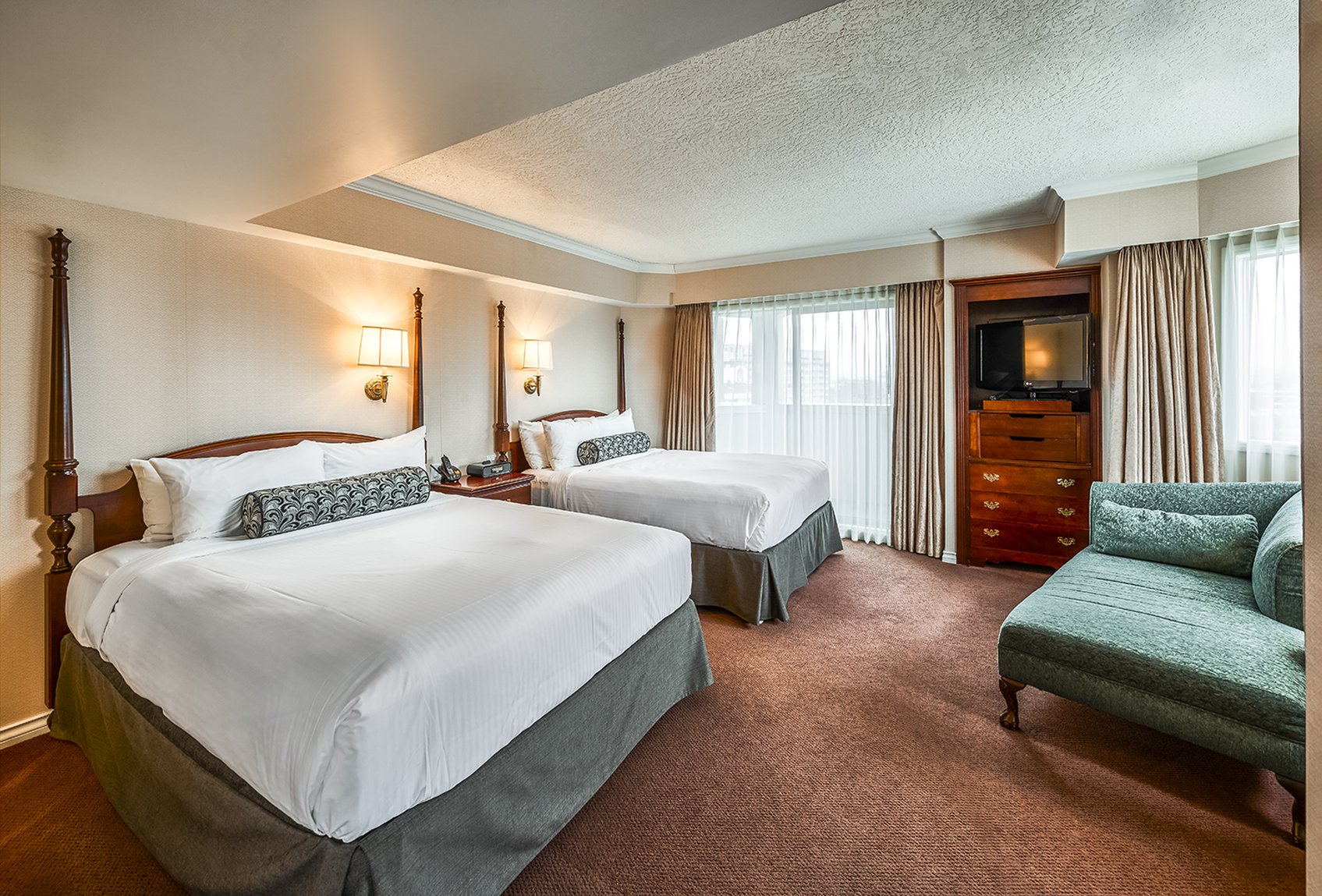 Harbour View Suite in Victoria British Columbia Hotel Grand Pacific