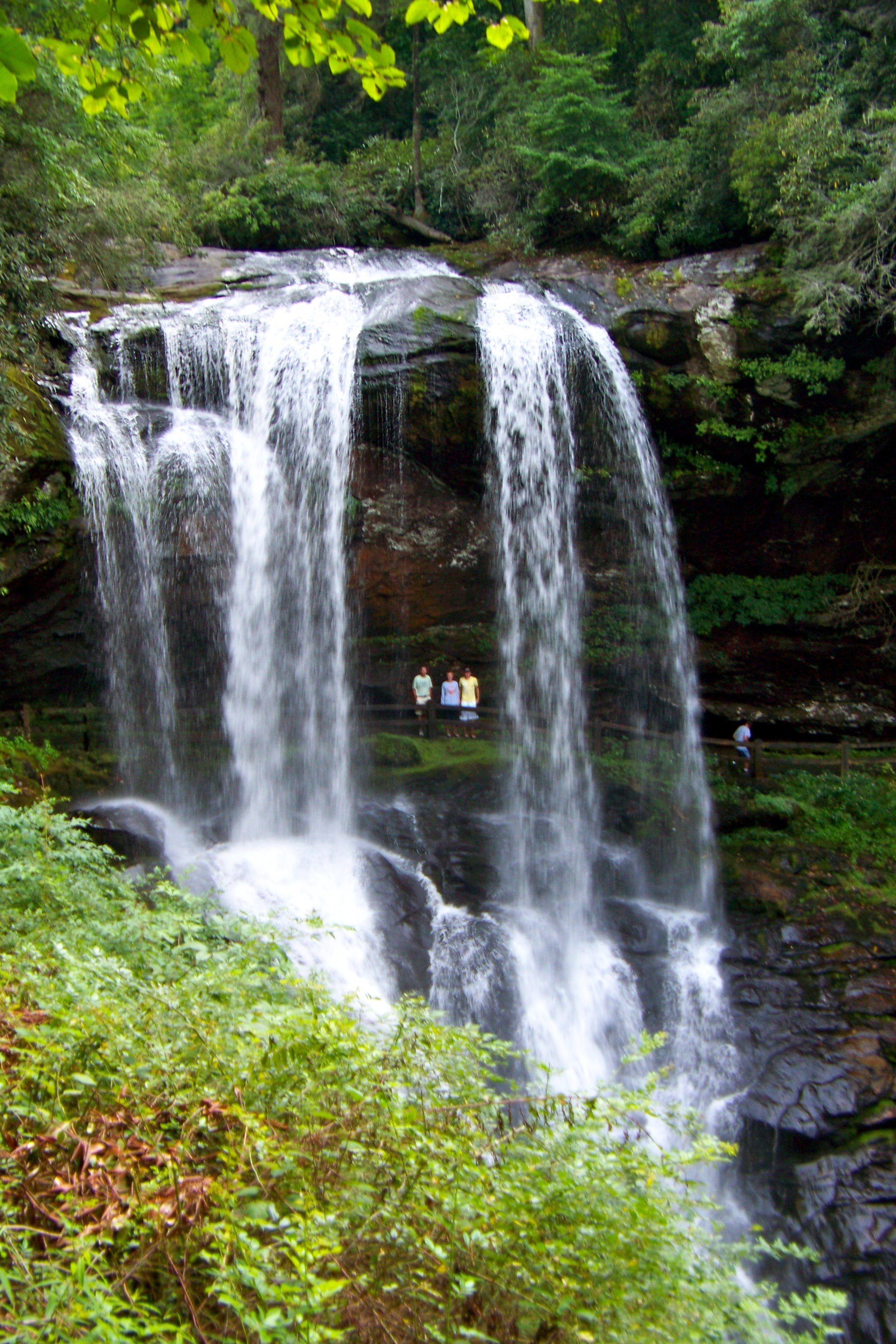 Top Things To Do In Highlands Nc The Park On Main