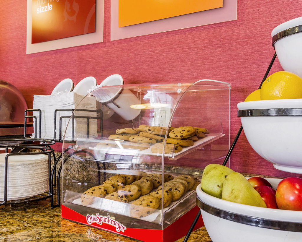Hotel Near Portland Maine Airport With Shuttle Comfort Inn