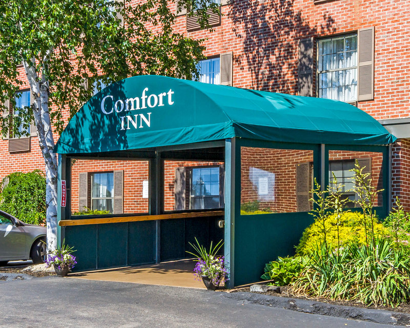 Hotel Photo Gallery Comfort Inn Portland Airport Maine Mall
