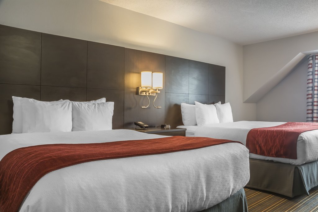 Hotel In Leamington Ontario Quality Inn Leamington