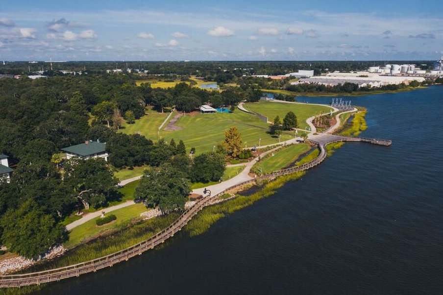 Are Dogs Allowed In Riverfront Park North Charleston