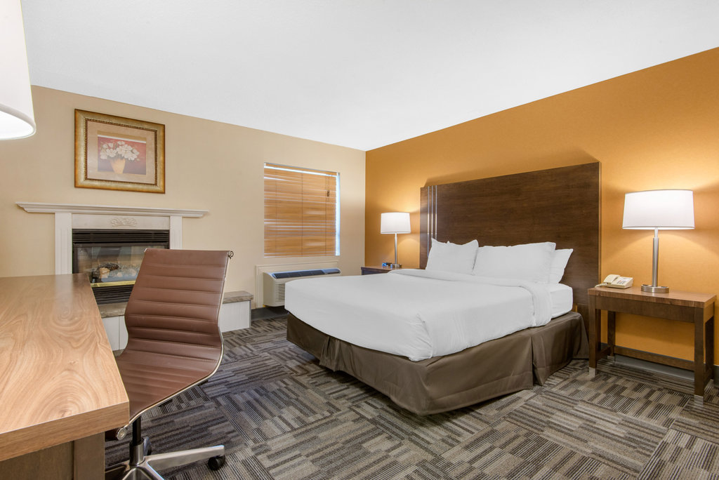 Hotel In Orillia On Quality Inn Conference Centre Orillia