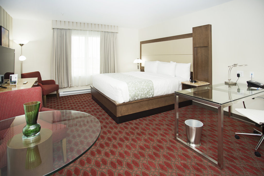 Hotel Near Calgary Airport Wyndham Garden Calgary Airport - 