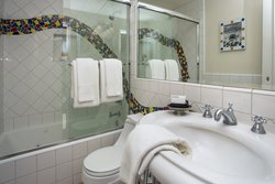 Calypso Bathroom