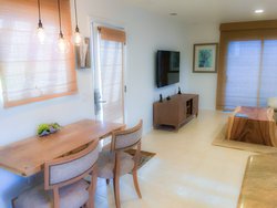 Lanai Living And Dining New
