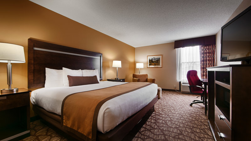 Hotel Rooms Suites In Nashville Tn Best Western Plus
