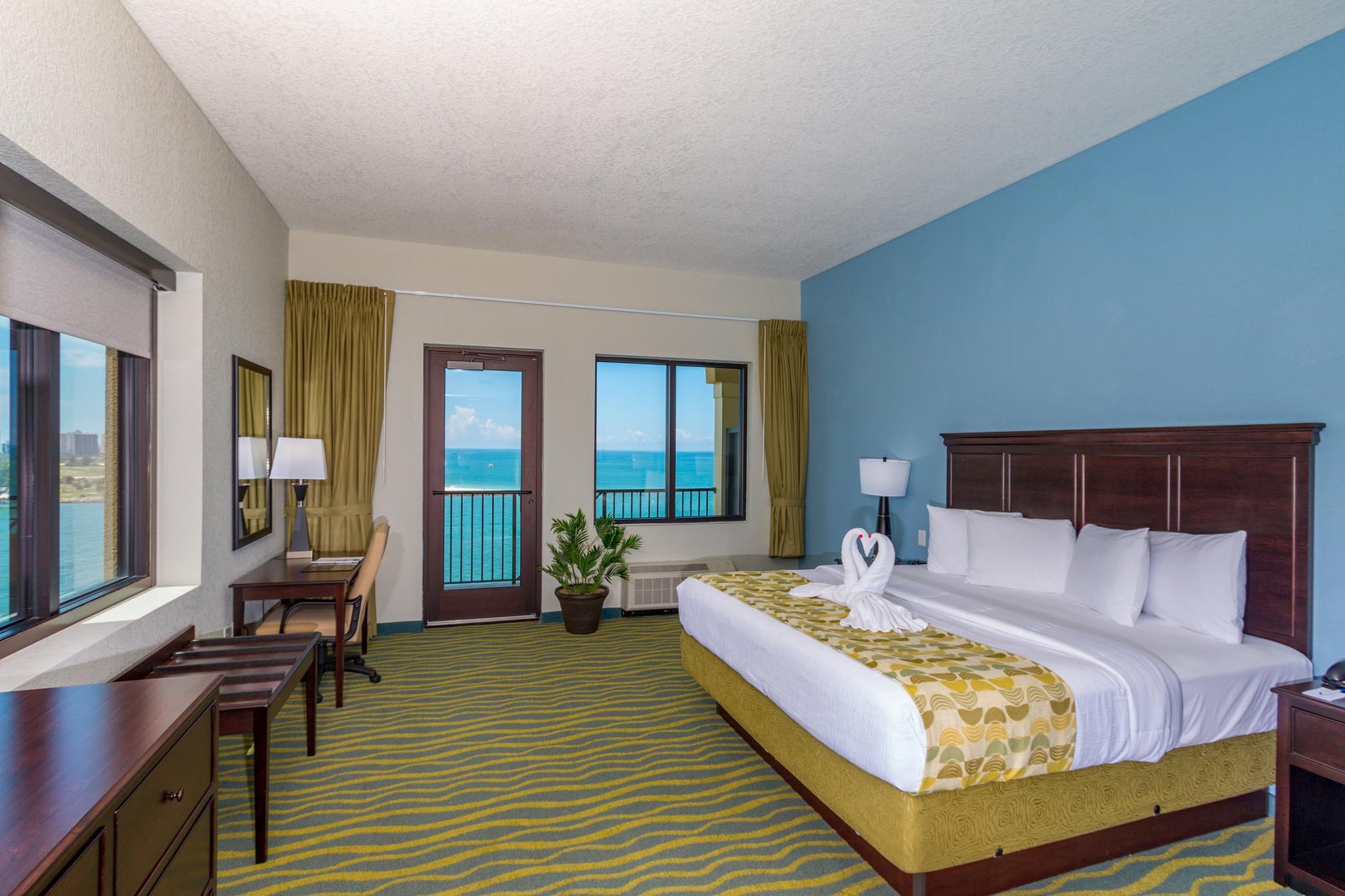 10 Best Clearwater (FL) Hotels: HD Photos + Reviews of Hotels in Clearwater  (FL), United States